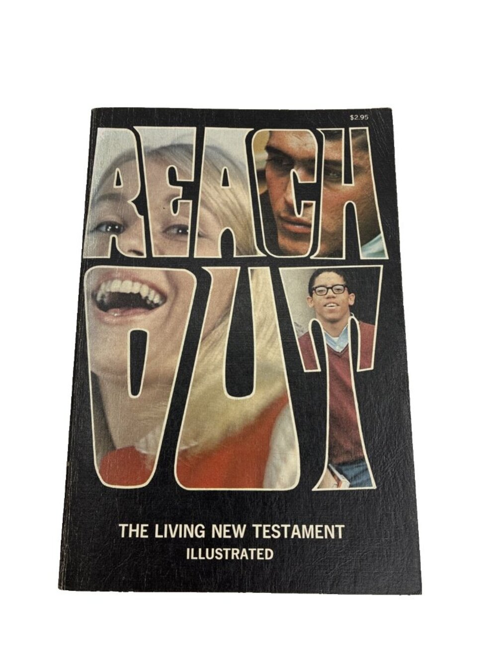 Vintage Reach Out Living New Testament Illustrated 1972 Tyndale Bible